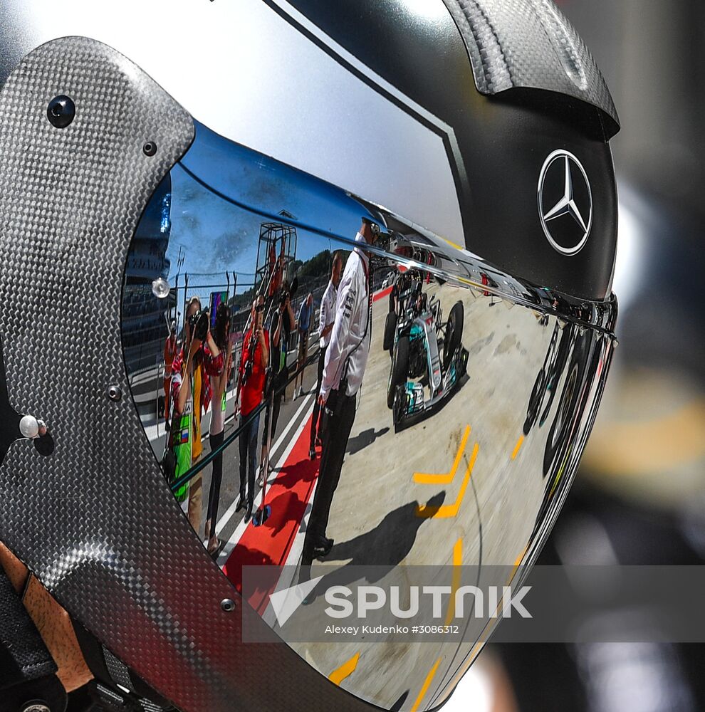 Car racing. Formula 1 Grand Prix of Russia. Free races. Third session