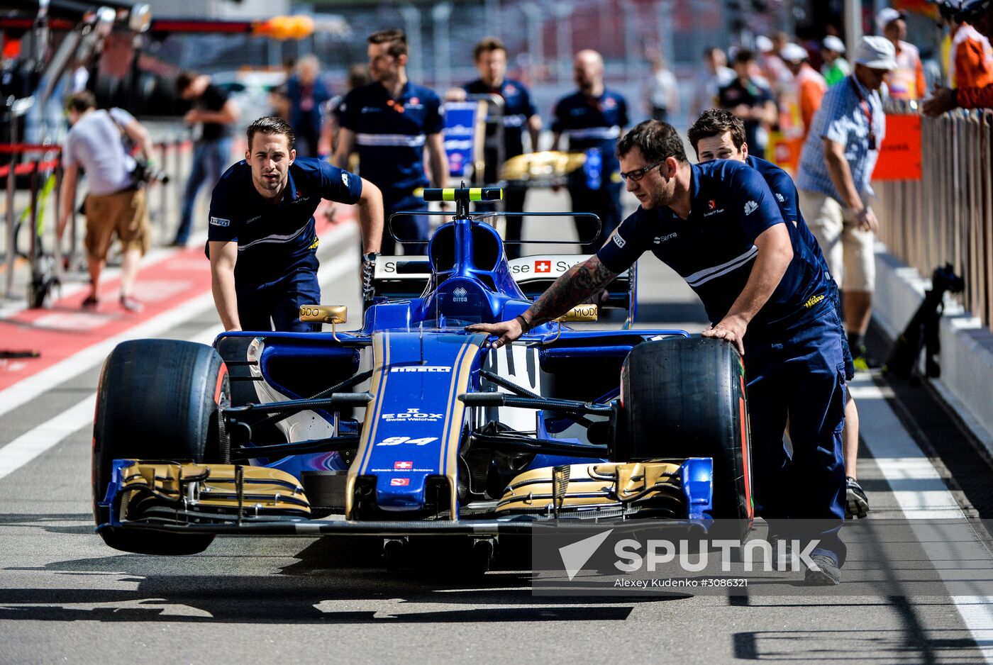 Car racing. Formula 1 Grand Prix of Russia. Free races. Third session