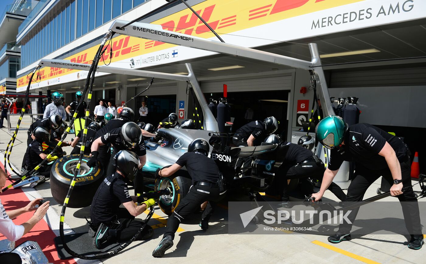 Car racing. Formula 1 Grand Prix of Russia. Free races. Third session