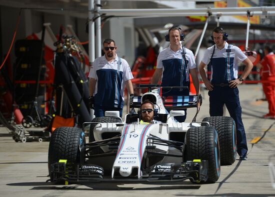 2017 Formula 1 VTB Russian Grand Prix. Pit stop training