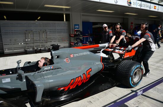 Car racing. Formula 1 Grand Prix of Russia. Free races. Third session