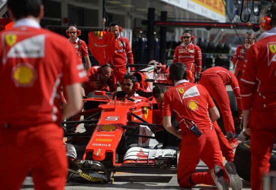 Car racing. Formula 1 Grand Prix of Russia. Free races. Third session