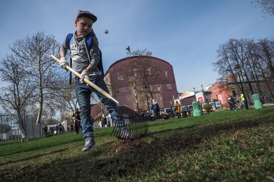 Russian nationwide volunteer clean-up day