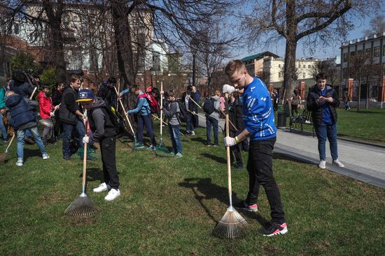 Russian nationwide volunteer clean-up day