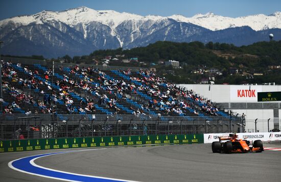 Auto racing. Formula 1 Russian Grand Prix. Free practice. Third session