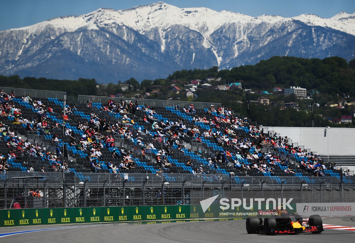 Auto racing. Formula 1 Russian Grand Prix. Free practice. Third session