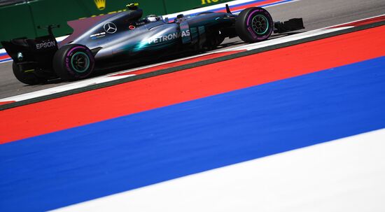 Auto racing. Formula 1 Russian Grand Prix. Free practice. Third session