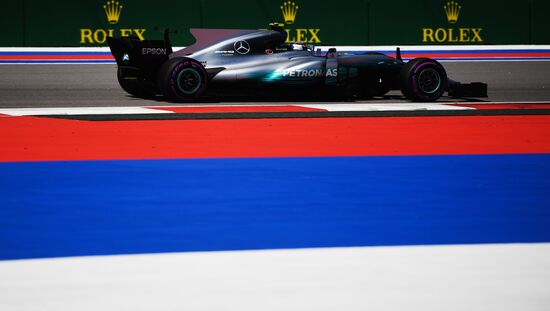 Auto racing. Formula 1 Russian Grand Prix. Free practice. Third session