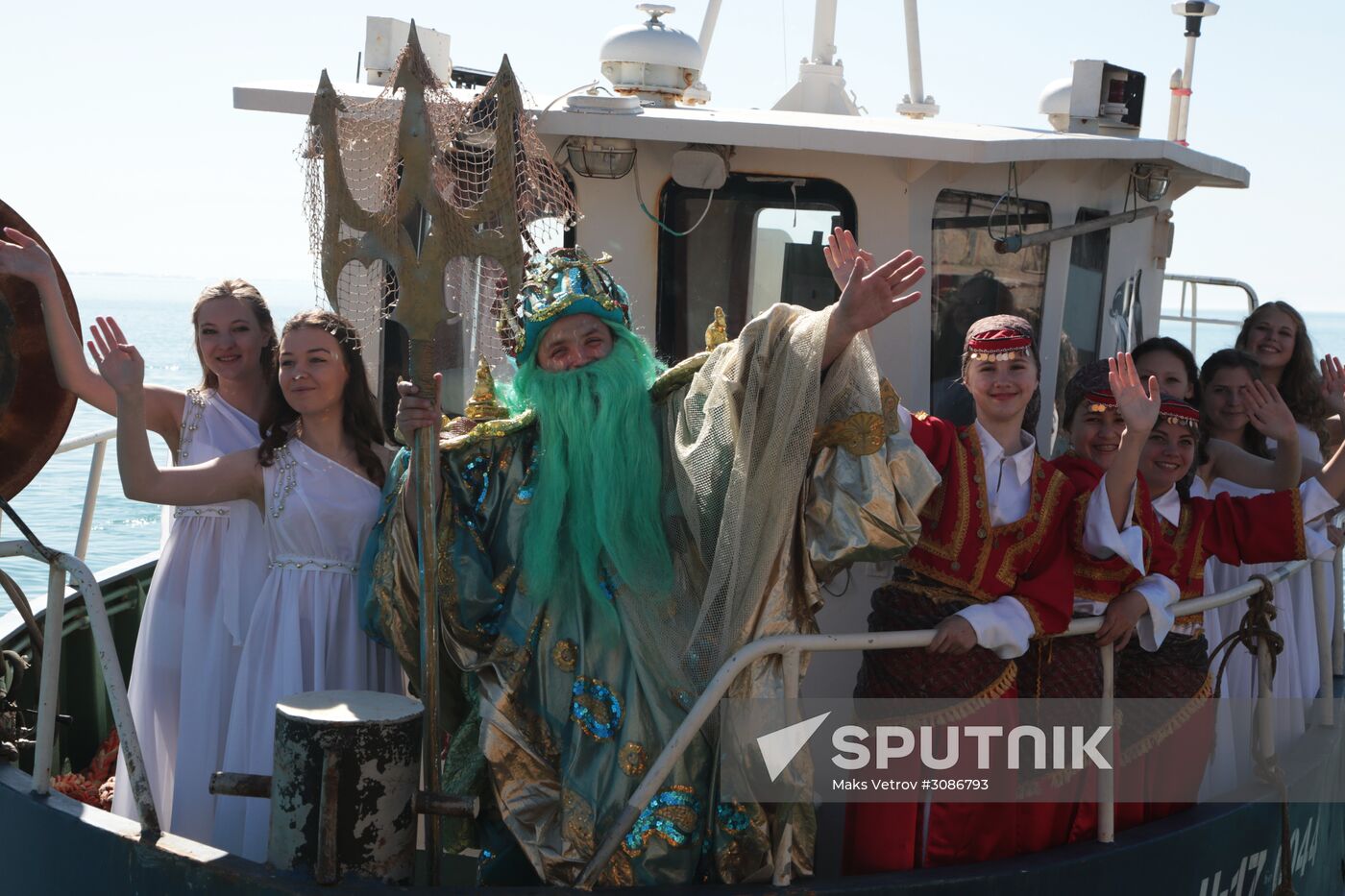 Tourist season opens in Crimea