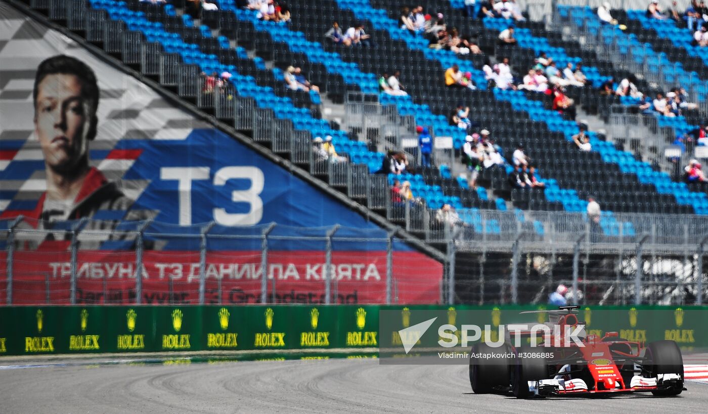 Auto racing. Formula 1 Russian Grand Prix. Free practice. Third session