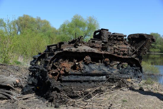 WWII tank recovered from Don riverbed by Western Military District engineers