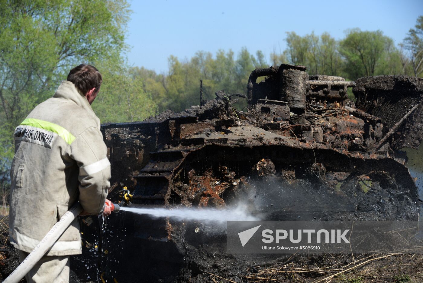 WWII tank recovered from Don riverbed by Western Military District engineers