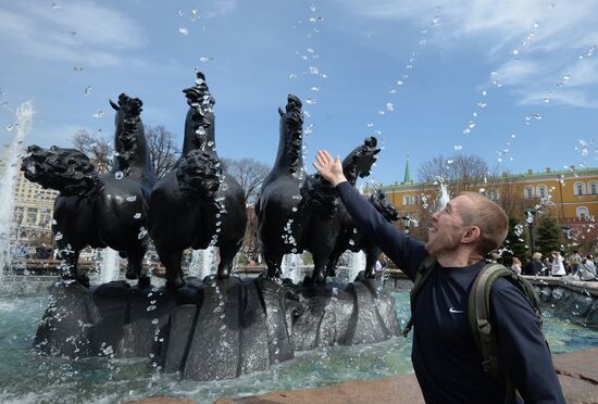 Fountain season opens in Moscow