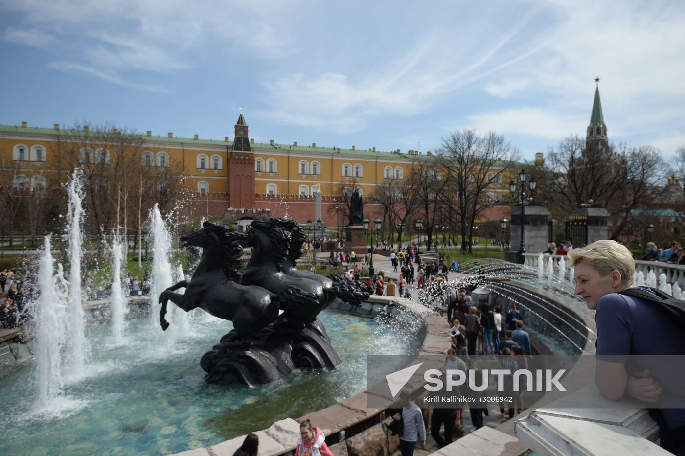 Fountain season opens in Moscow