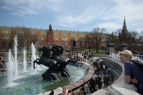 Fountain season opens in Moscow