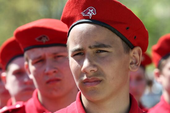 Belgorod Region's Young Army groups and cadet classes hold a parade