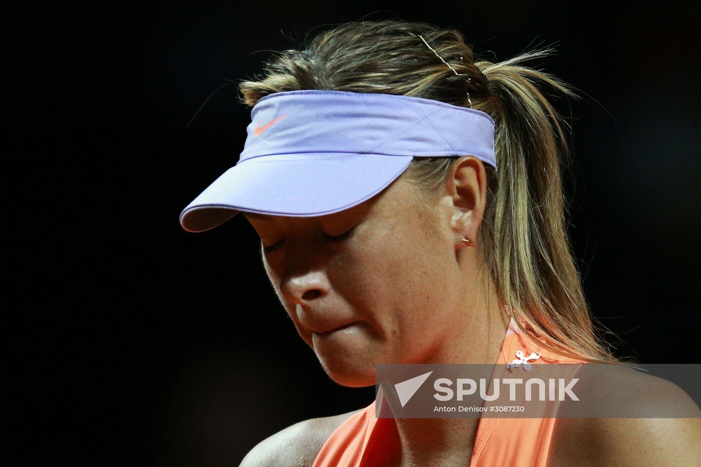 WTA Porsche Tennis Grand Prix 2017. Day Six