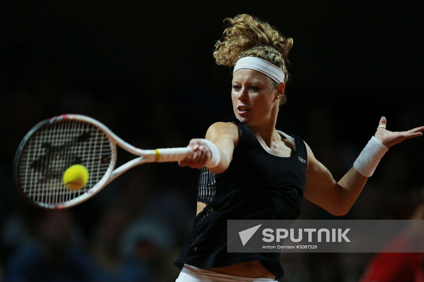 WTA Porsche Tennis Grand Prix 2017. Day Six