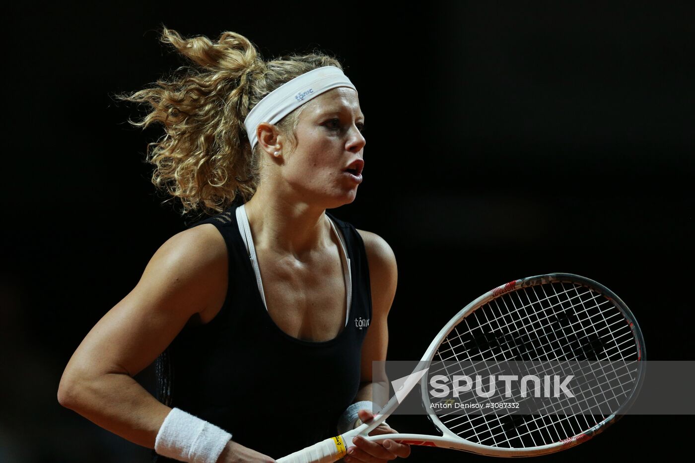 WTA Porsche Tennis Grand Prix 2017. Day Six