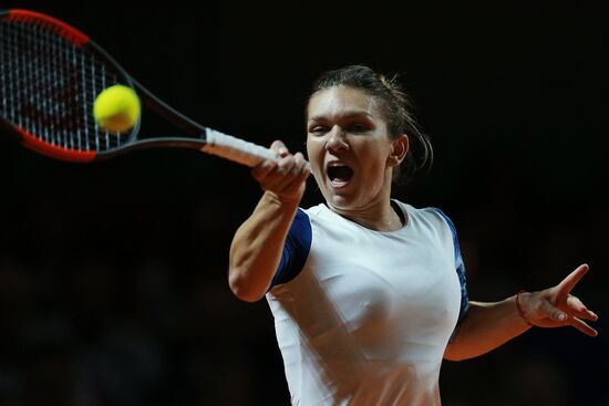 WTA Porsche Tennis Grand Prix 2017. Day Six