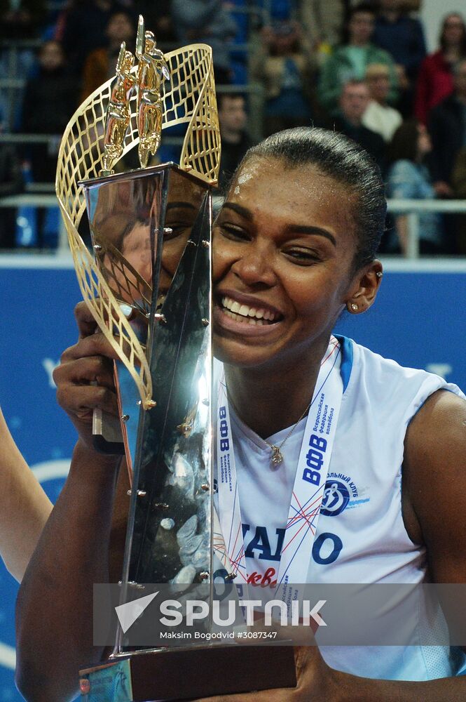 Russian Volleyball Championship. Women. Dinamo-Kazan vs. Dinamo