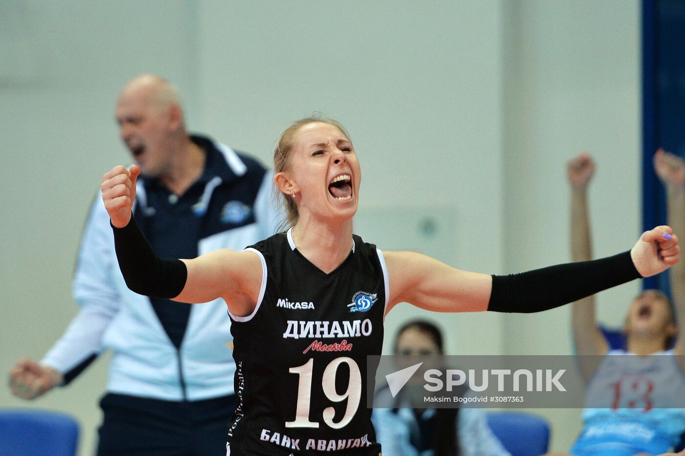 Russian Volleyball Championship. Women. Dinamo-Kazan vs. Dinamo