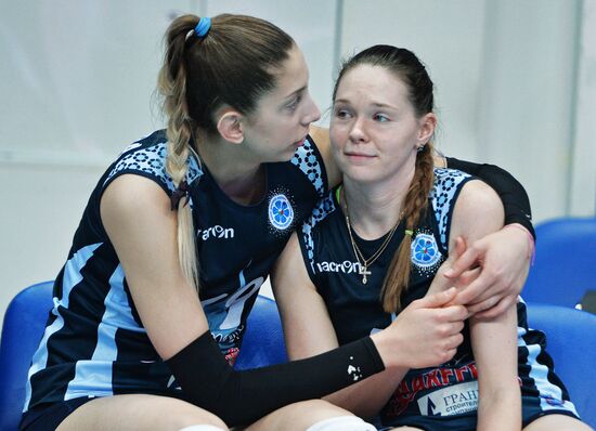 Russian Volleyball Championship. Women. Dinamo-Kazan vs. Dinamo