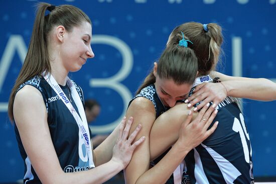 Russian Volleyball Championship. Women. Dinamo-Kazan vs. Dinamo