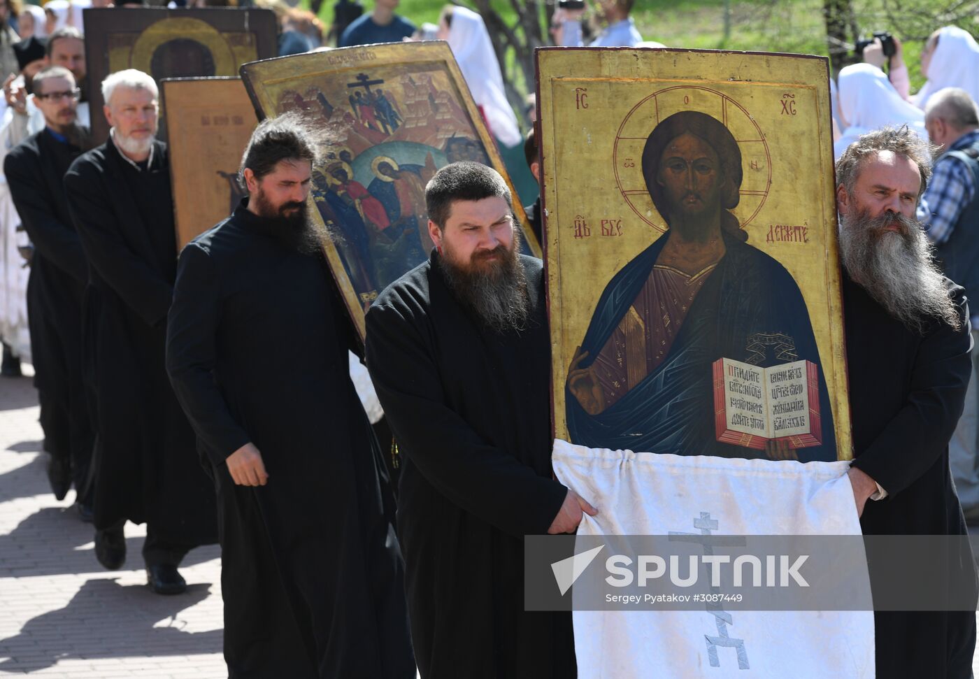 Sunday of the Holy Myrrhbearers