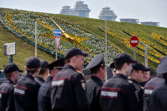 Flower clock on Poklonnaya Hill