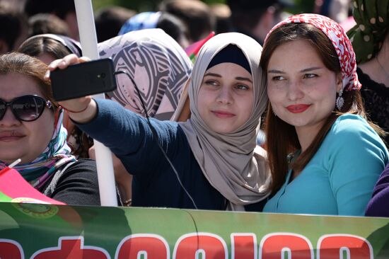 May Day celebrations in Russian cities