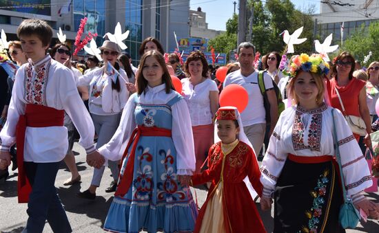 May Day celebrations in Russian cities