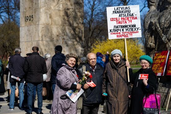 Events on International Workers' Solidarity Day abroad