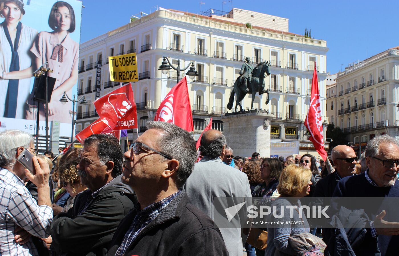 Events on International Workers' Solidarity Day abroad