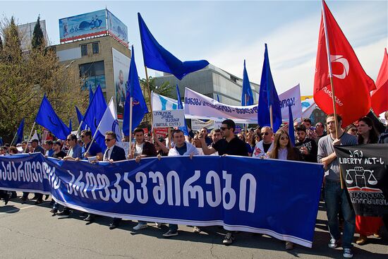 Events on International Workers' Solidarity Day abroad
