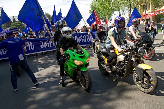 Events on International Workers' Solidarity Day abroad