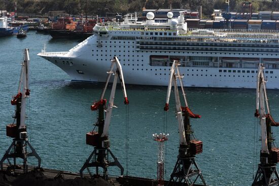 Costa Victoria ocean liner arrives in Vladivostok