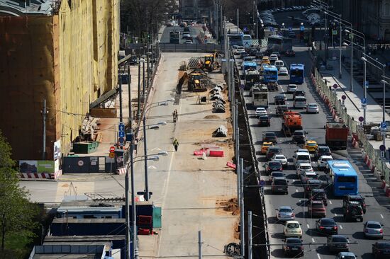 Improving Lubyanskaya Square under My Street program