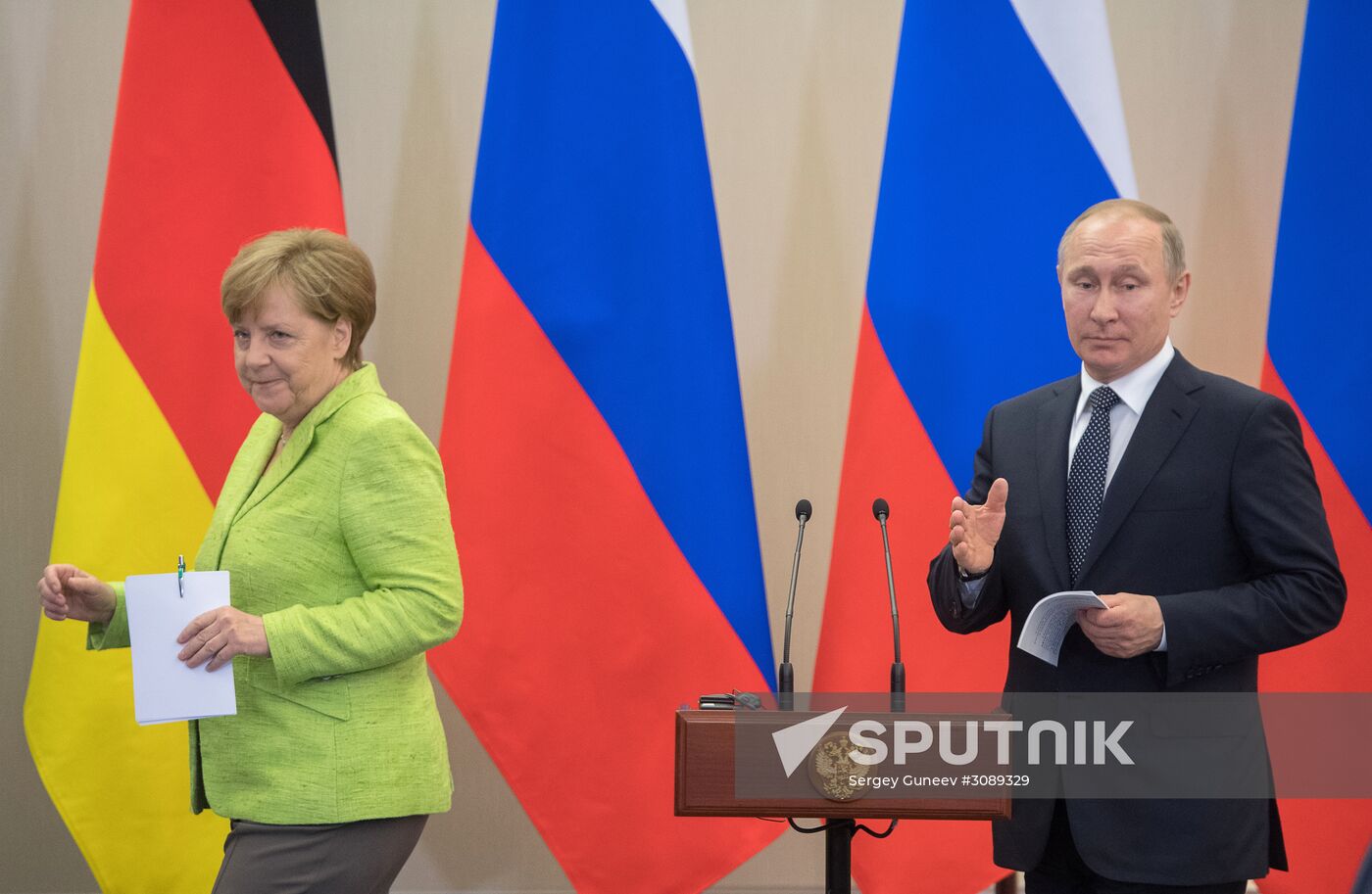 Negotiations between Russian President Vladimir Putin and Federal Chancellor of Germany Angela Merkel
