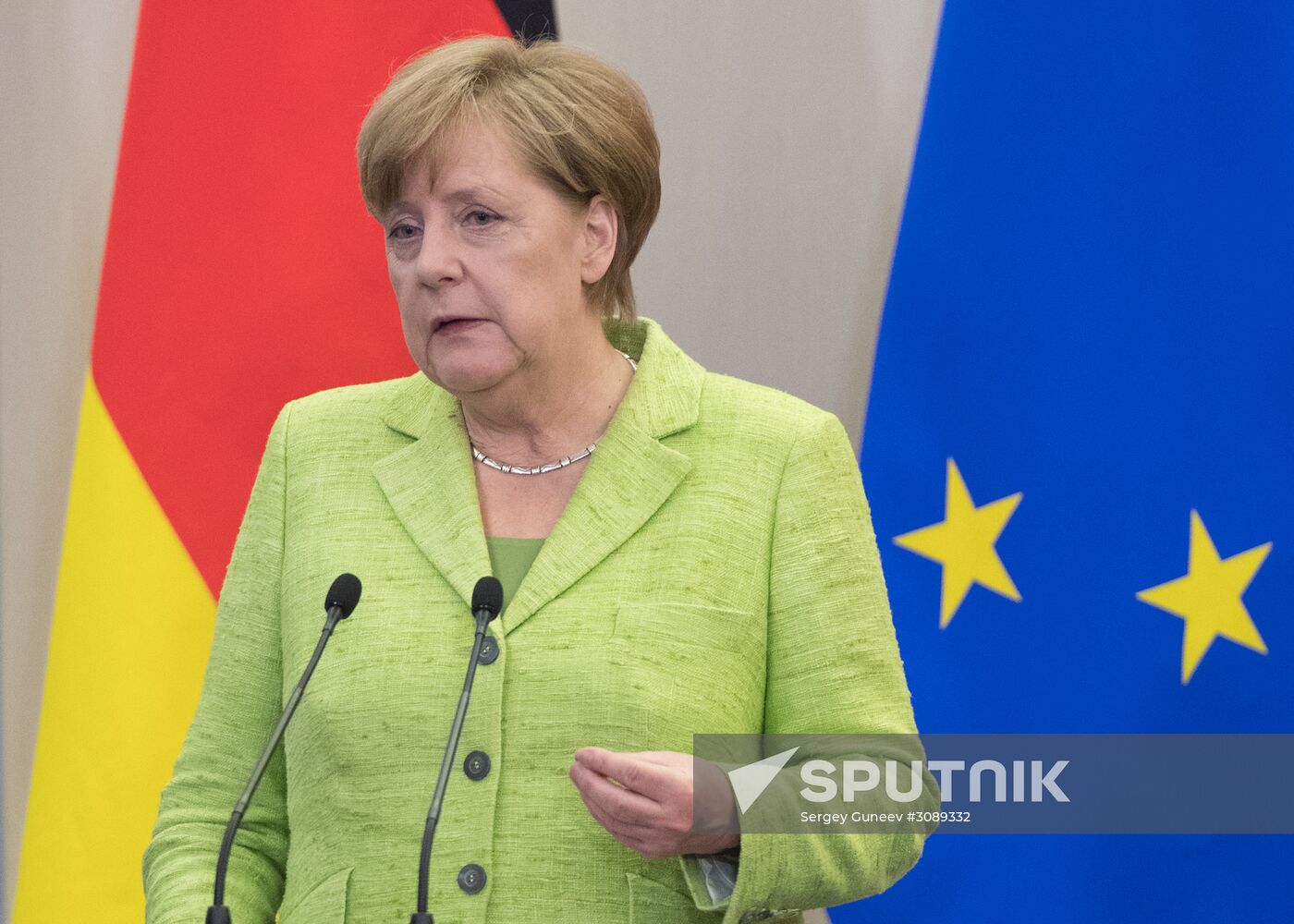 Negotiations between Russian President Vladimir Putin and Federal Chancellor of Germany Angela Merkel