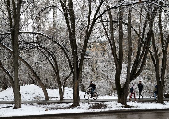 May snow in Novosibirsk