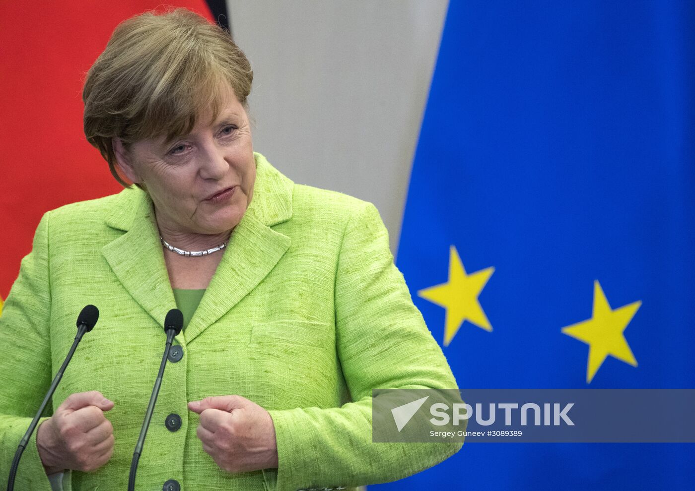 Negotiations between Russian President Vladimir Putin and Federal Chancellor of Germany Angela Merkel