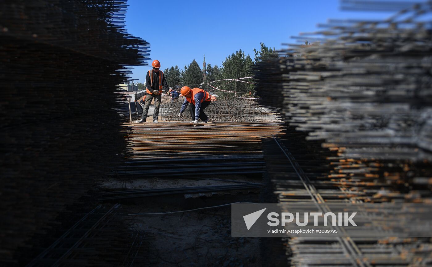Zaryadye Park under construction