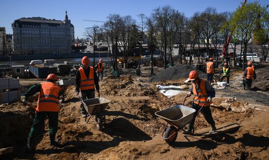 Zaryadye Park under construction