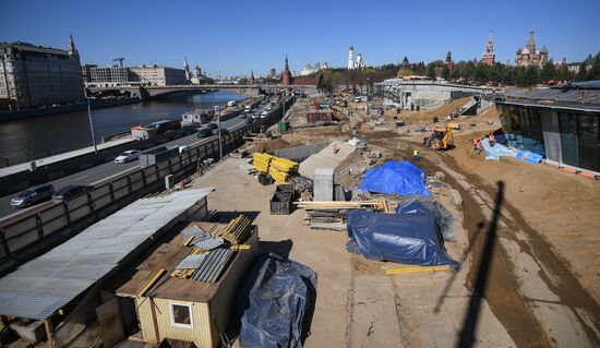 Zaryadye Park under construction
