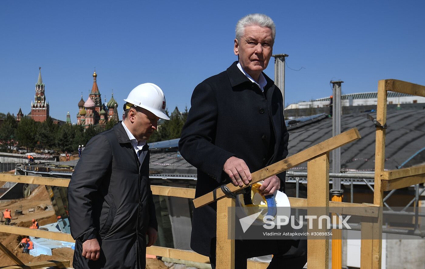 Zaryadye Park under construction