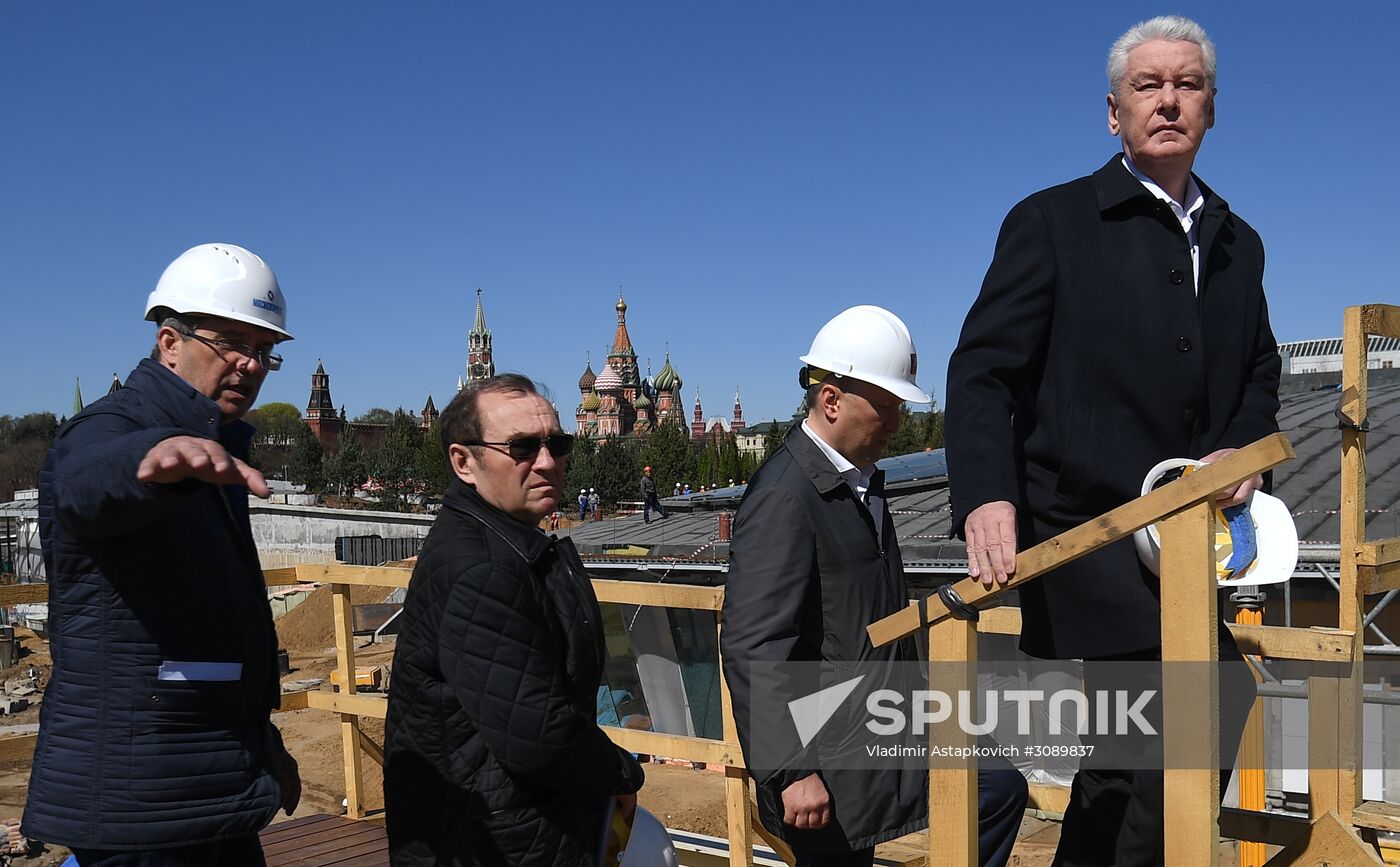 Zaryadye Park under construction