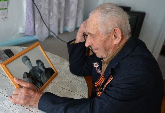 Great Patriotic War veteran Alexander Kalashnikov