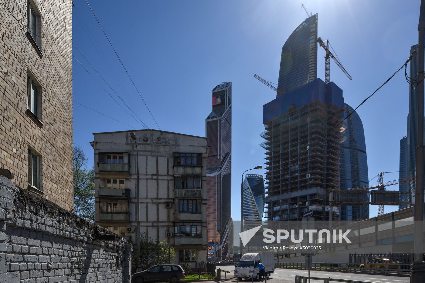 Five-storey buildings under demolition as part of Moscow renovation program