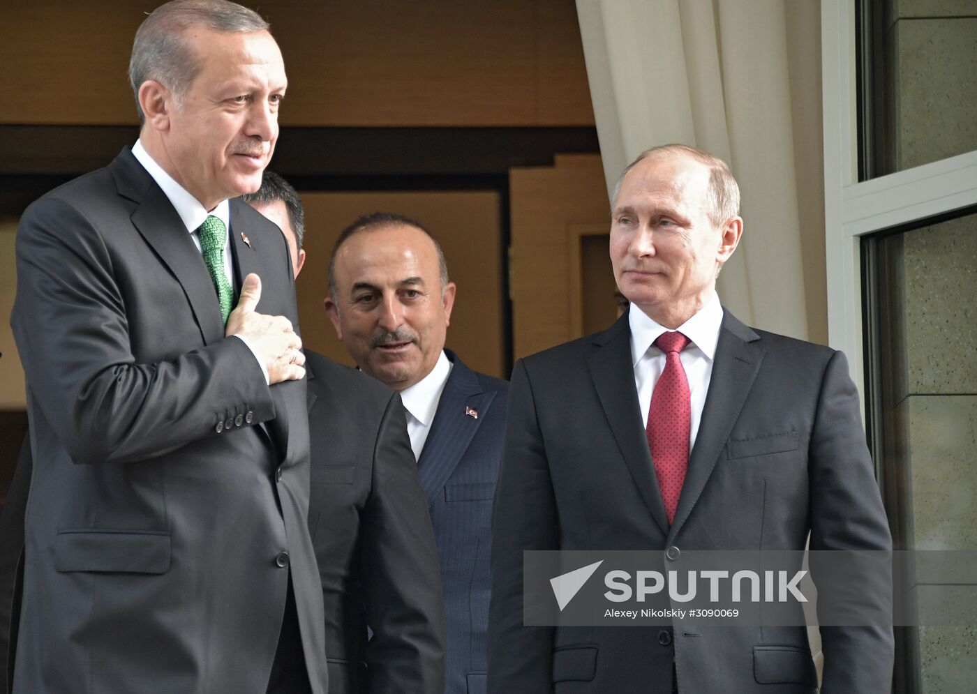 Vladimir Putin meets with Turkish president Recep Tayyip Erdogan